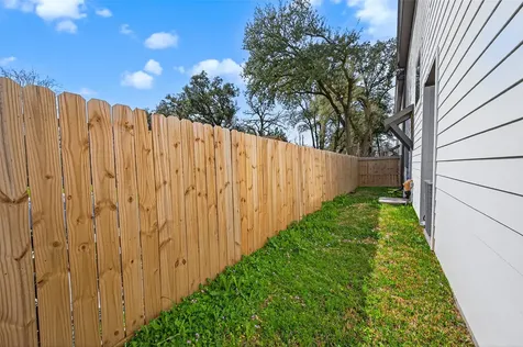 2610 Huntington Creek Lane Houston TX 77093