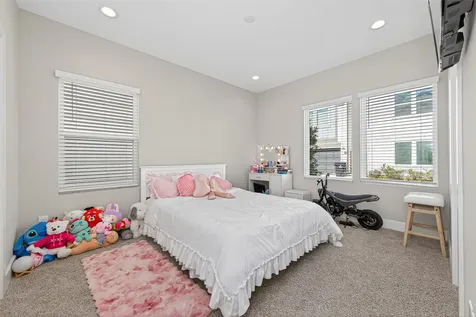 2610 Huntington Creek Lane Houston TX 77093