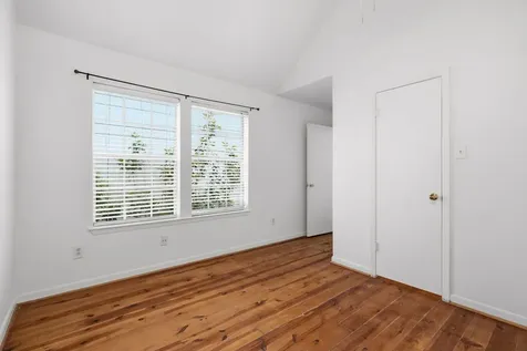 1616 Kipling Street C Houston TX 77006