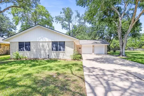 3010 Lamar Circle El Campo TX 77437