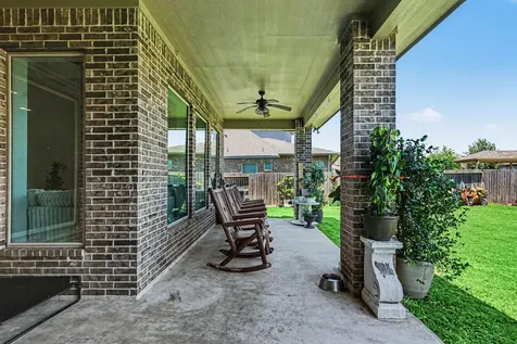 2627 Petunia Valley Drive Brookshire TX 77423