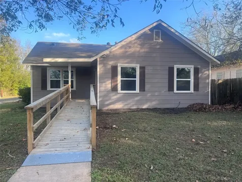 620 Koehl Street Wharton TX 77488