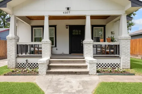 4307 Beggs Street Houston TX 77009
