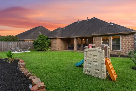 1705 Coral Cliff Drive Dickinson TX 77539
