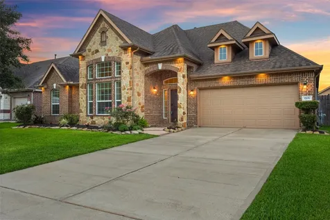 1705 Coral Cliff Drive Dickinson TX 77539