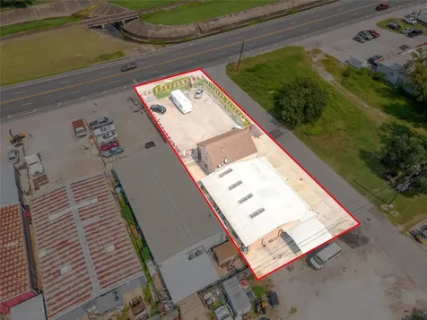 1912 Houston Boulevard South Houston TX 77587