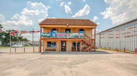 1912 Houston Boulevard South Houston TX 77587