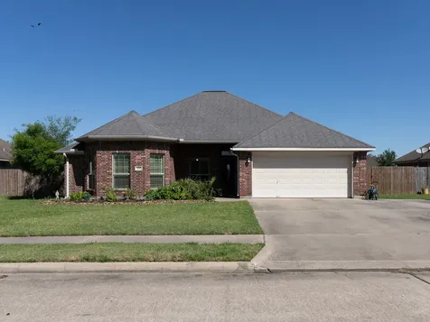 3217 El Camino Street Bay City TX 77414