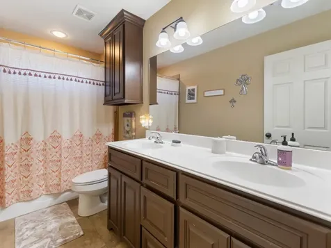 3217 El Camino Street Bay City TX 77414
