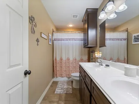 3217 El Camino Street Bay City TX 77414