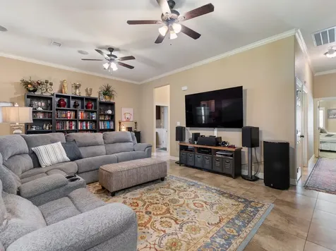 3217 El Camino Street Bay City TX 77414