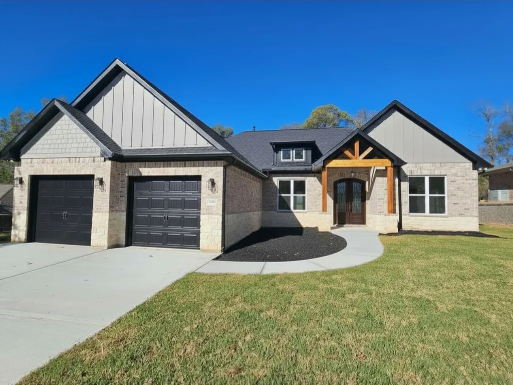 811 Overbrook Drive Huntsville TX 77340