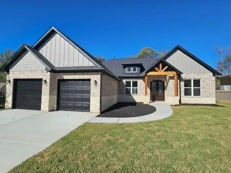 811 Overbrook Drive Huntsville TX 77340