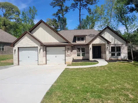 811 Overbrook Drive Huntsville TX 77340