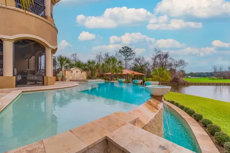 146 La Vie Drive Montgomery TX 77316