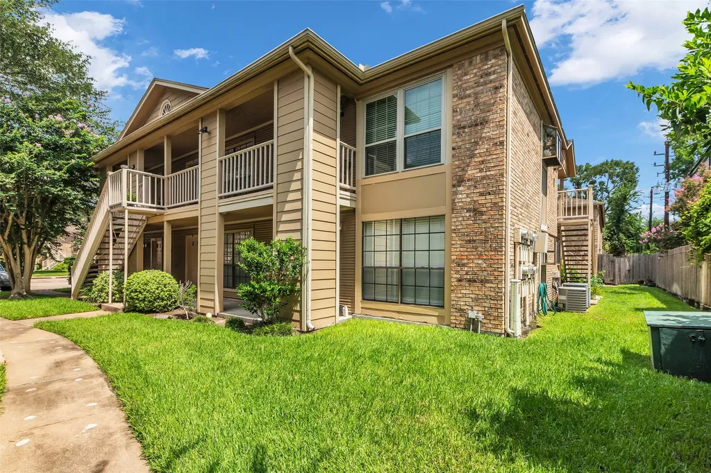 1311 Antoine Drive 128 Houston TX 77055