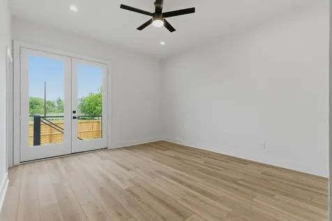 2915 Crane Street B Houston TX 77026