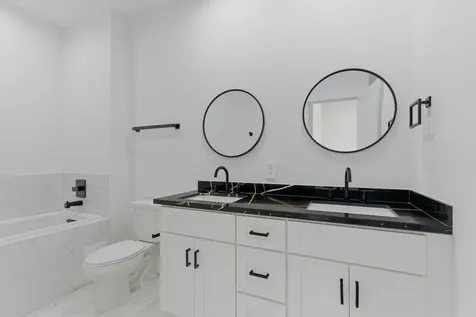 2915 Crane Street B Houston TX 77026