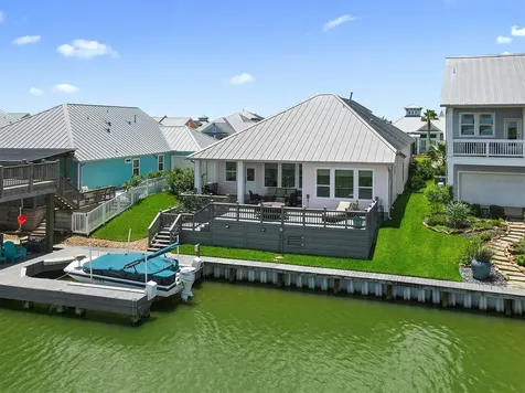 5321 Brigantine Cay Court Texas City TX 77590