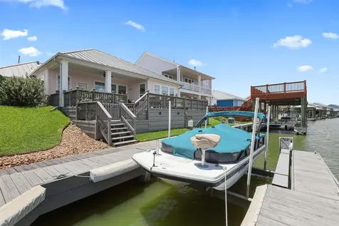 5321 Brigantine Cay Court Texas City TX 77590