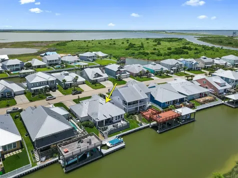 5321 Brigantine Cay Court Texas City TX 77590