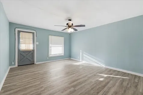 1370 2nd Street Vidor TX 77662