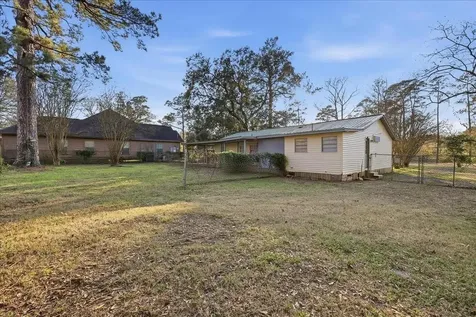 1370 2nd Street Vidor TX 77662