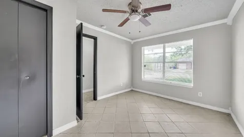 10902 Jutland Road Houston TX 77048