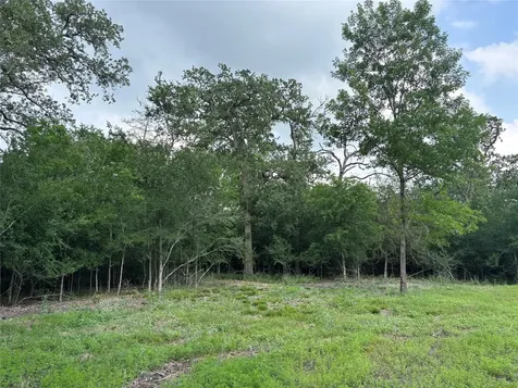 4001 Counsil Lane Brenham TX 77833