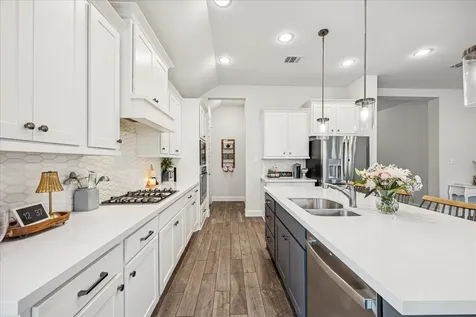 4527 Peloton Road Rosharon TX 77583