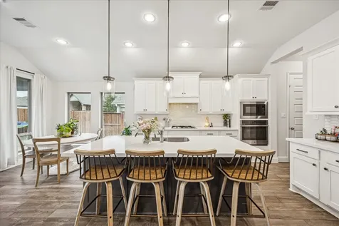 4527 Peloton Road Rosharon TX 77583