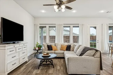 4527 Peloton Road Rosharon TX 77583