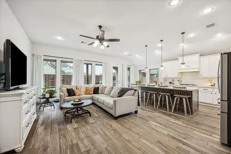 4527 Peloton Road Rosharon TX 77583
