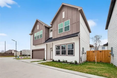 6702 Metro Boulevard 2 Houston TX 77083