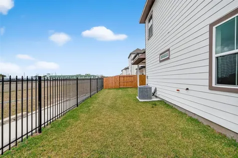 6702 Metro Boulevard 2 Houston TX 77083