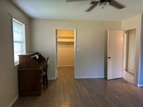 201 Heath Avenue Madisonville TX 77864