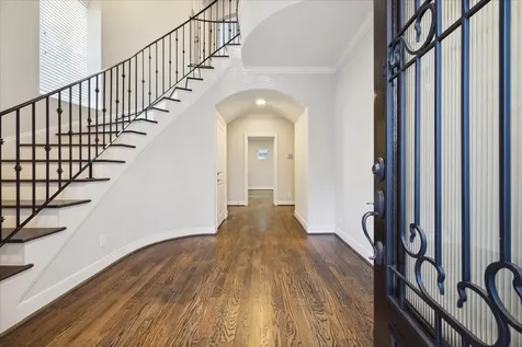 6008 Potomac Park Drive Houston TX 77057