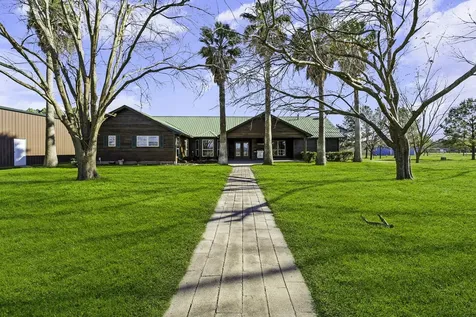 165 Taxiway Drive Livingston TX 77351