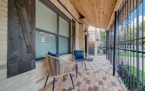 1318 Cleburne Street 2b Houston TX 77004
