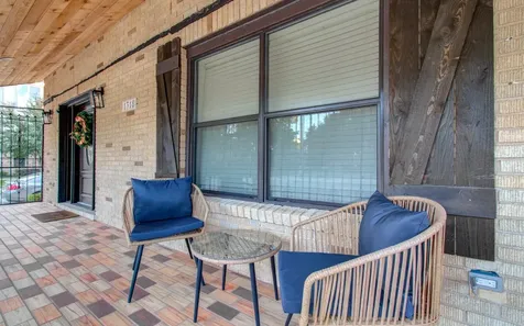 1318 Cleburne Street 2b Houston TX 77004