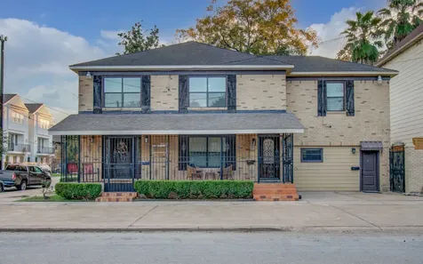 1318 Cleburne Street 2b Houston TX 77004