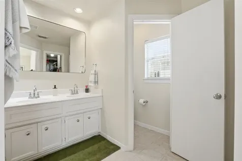 1250 W 18th Street Houston TX 77008