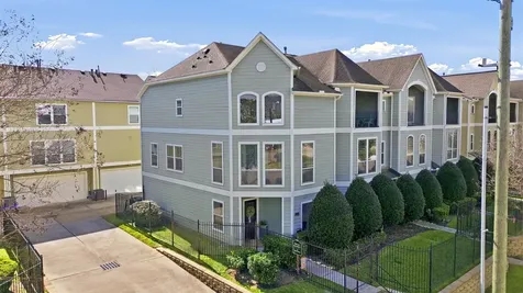 1250 W 18th Street Houston TX 77008
