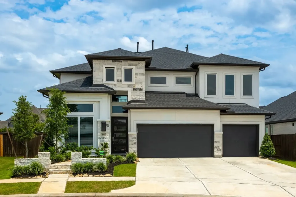 1918 Longcroft Lane Katy TX 77493