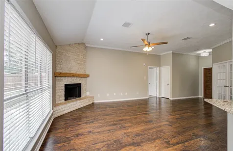 1717 Cantrell Boulevard Conroe TX 77301