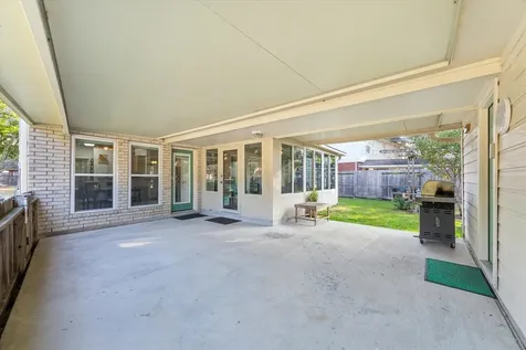 702 Huntercrest Street El Lago TX 77586