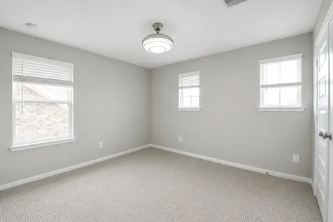 2034 Woodland Pine Court Conroe TX 77384