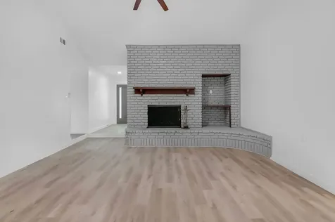 10603 Hillcroft Avenue Houston TX 77096