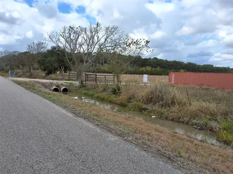 0 Cr-49 Off 288 Highway Angleton TX 77515