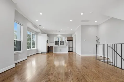 1224 Summer Street Houston TX 77007